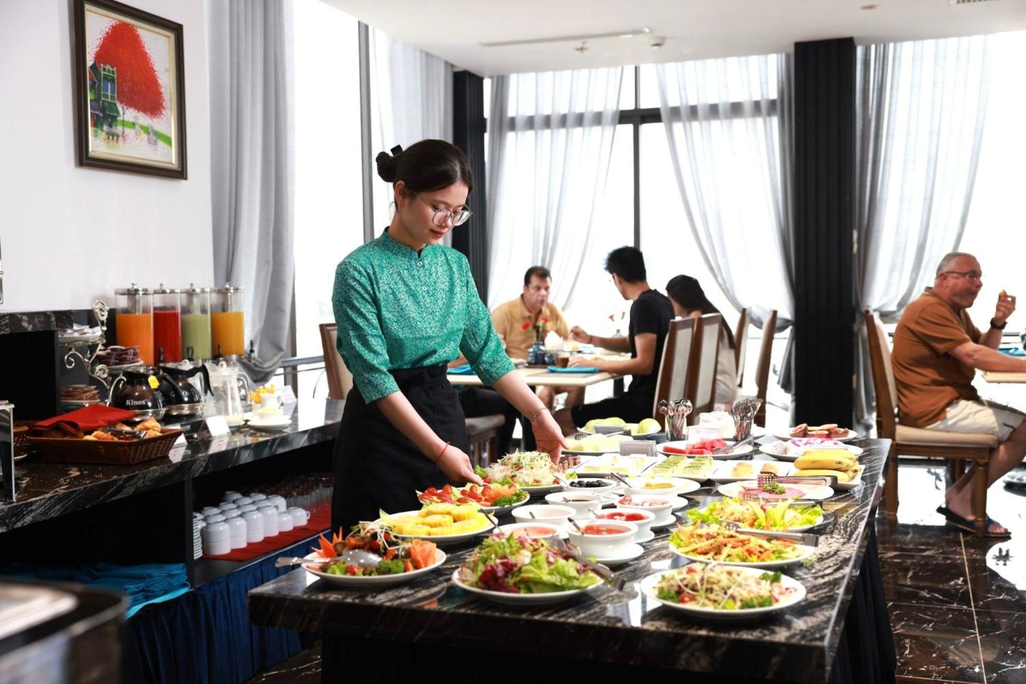 Serenata San De Hanoi Hotel Bagian luar foto